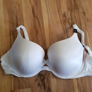 🌿NWT.. VS Full Coverage Bra🌿